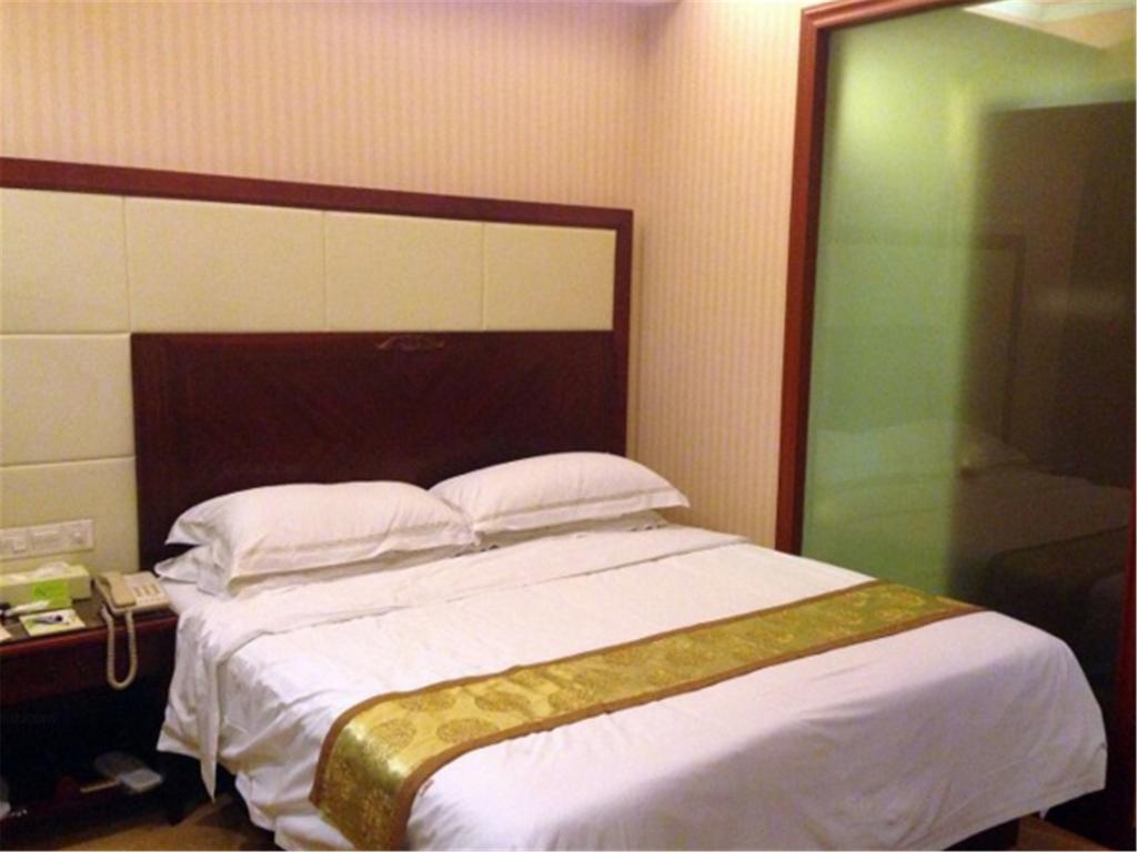 Vienna International Hotel Shanghai Songjiang Exterior photo