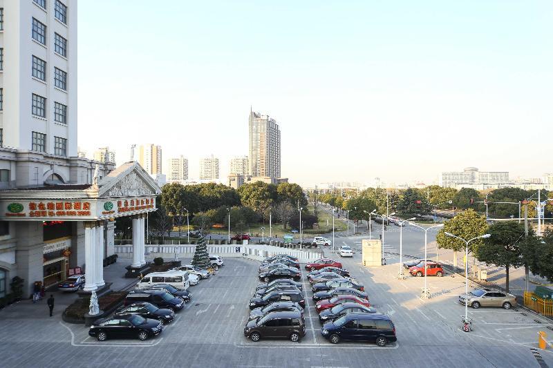 Vienna International Hotel Shanghai Songjiang Exterior photo